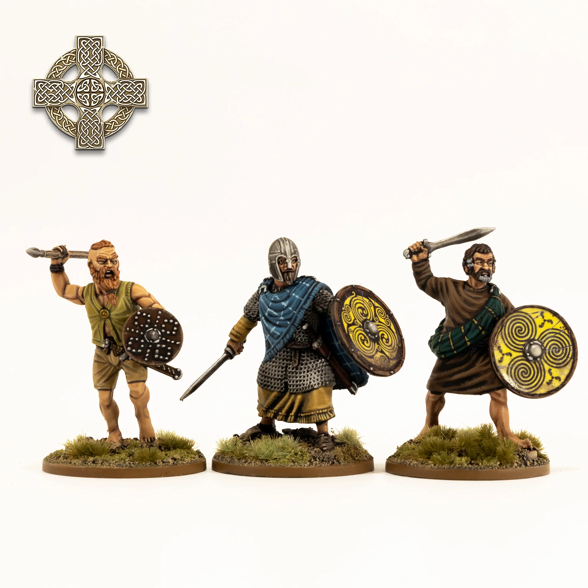 Victrix Miniatures: Dark Age Irish & Dogs (34 Warriors & 8 Dogs) - Image 7